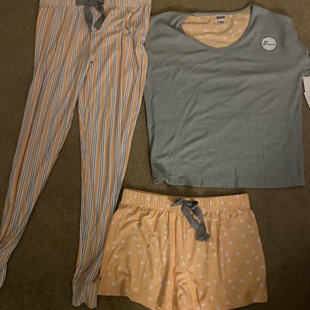 Pjs